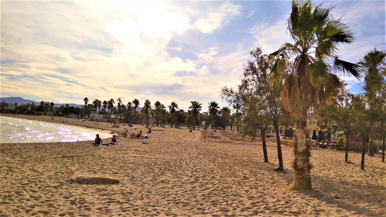 Appartement Port Frejus Avec Loggia Et Acces Plages A Pieds Exterior foto